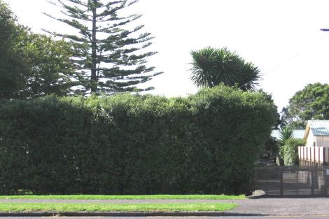 Photo of property in 275 Swanson Road, Henderson, Auckland, 0610