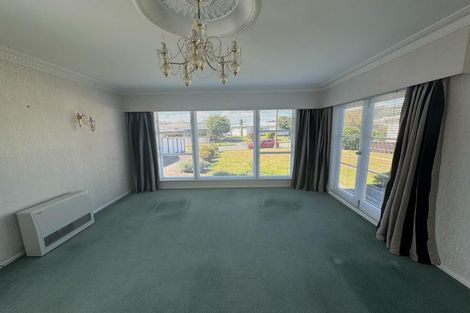 Photo of property in 33 Rosebank Avenue, Avalon, Lower Hutt, 5011