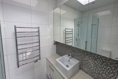 Photo of property in 73 Ridge View Crescent, Pukekohe, 2120