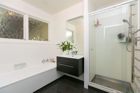 Photo of property in 15b Nugent Street, Bell Block, New Plymouth, 4312