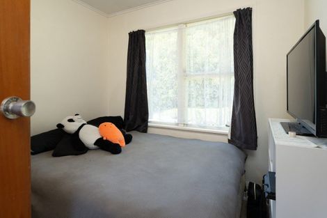 Photo of property in 128 Waikawa Road, Picton, 7220