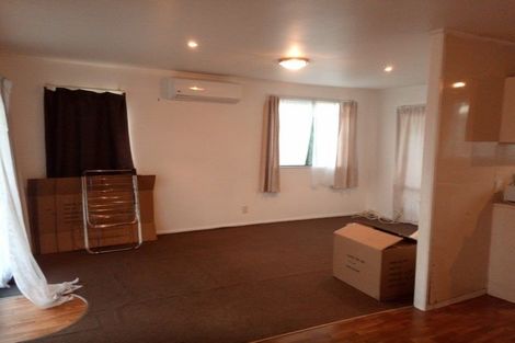 Photo of property in 2/19 Dunstan Place, Otara, Auckland, 2023