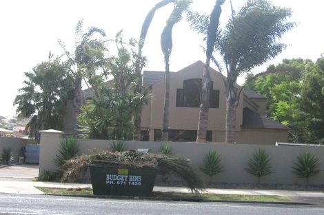 Photo of property in 157 Shakespeare Road, Milford, Auckland, 0620