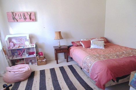 Photo of property in 22 Whittaker Street, Shannon, 4821