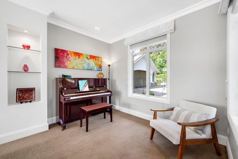 Photo of property in 1 Pearson Road, Whitford, Howick, 2571