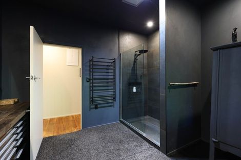 Photo of property in 70 Glen Road, The Glen, Dunedin, 9011