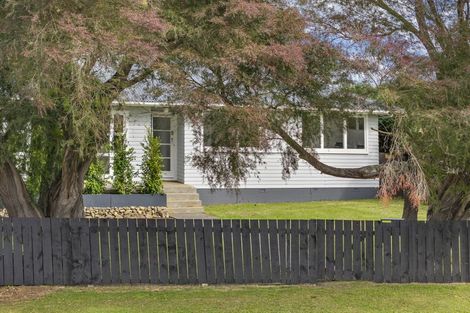 Photo of property in 11 Royal Arch Place, Rosehill, Papakura, 2113