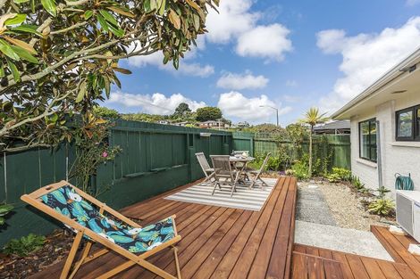 Photo of property in 29b Hinau Street, Tawa, Wellington, 5028