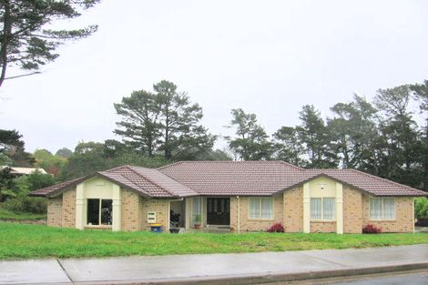 Photo of property in 38 Shelter Drive, Greenhithe, Auckland, 0632