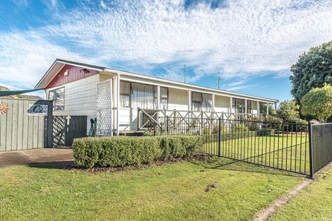 Photo of property in 39 Karamu Street, Tawhero, Whanganui, 4501