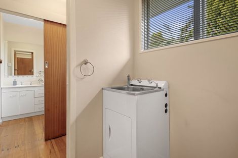 Photo of property in 28 Ambleside Drive, Burnside, Christchurch, 8053