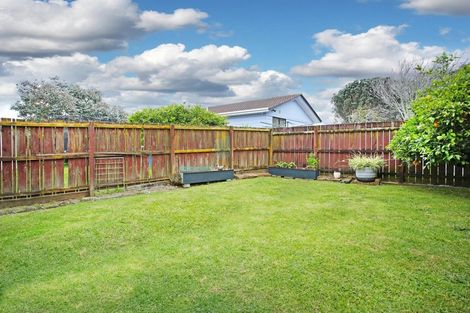 Photo of property in 3/4 Martha Lane, Weymouth, Auckland, 2103