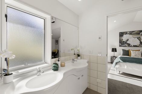 Photo of property in 6a Vancouver Drive, Queenstown, 9300