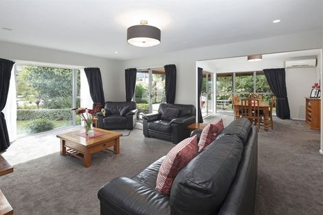Photo of property in 238 Withells Road, Avonhead, Christchurch, 8042