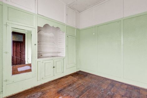 Photo of property in 43 Miro Street, Inglewood, 4330