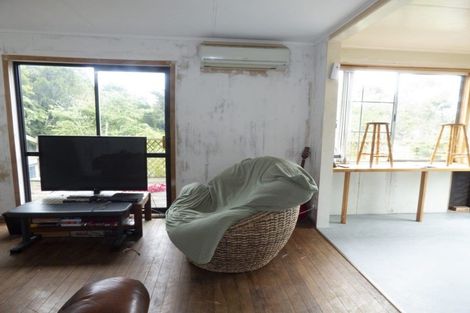 Photo of property in 15 Wiremu Place, Blagdon, New Plymouth, 4310