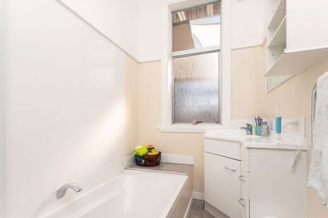 Photo of property in 1 Highfield Avenue, Dunsandel, 7682