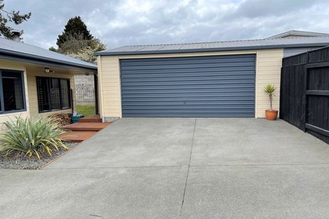 Photo of property in 2/127 Elizabeth Street, Tauhara, Taupo, 3330