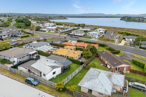 Photo of property in 7 Charles Street, Bellevue, Tauranga, 3110
