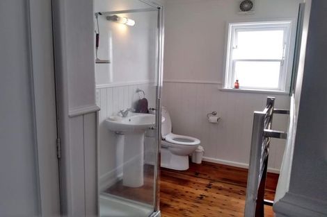 Photo of property in 1/115-117 Jackson Street, Petone, Lower Hutt, 5012