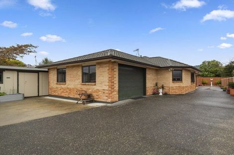 Photo of property in 12a Sheridan Crescent, Trentham, Upper Hutt, 5018