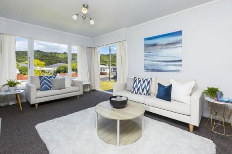 Photo of property in 10 Roberts Street, Wainuiomata, Lower Hutt, 5014