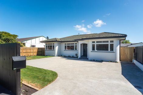 Photo of property in 17 Saint Johns Avenue, Palmerston North, 4414