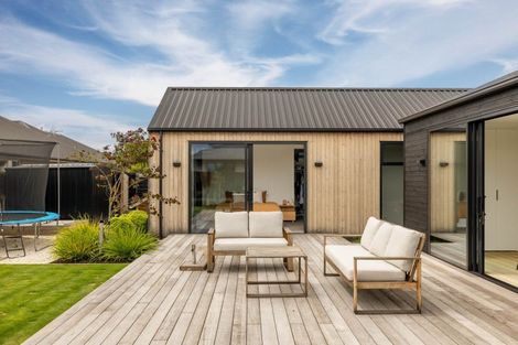 Photo of property in 9 Valour Drive, Rangiora, 7400