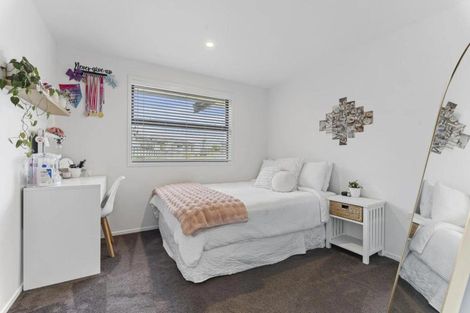 Photo of property in 52 Dillon Drive, Bell Block, New Plymouth, 4312