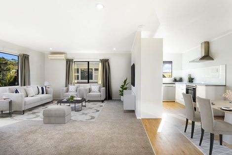 Photo of property in 1/63 Beaubank Road, Kelston, Auckland, 0602