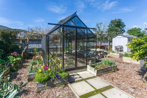 Photo of property in 136 Golden Shore Place, Coromandel, 3506