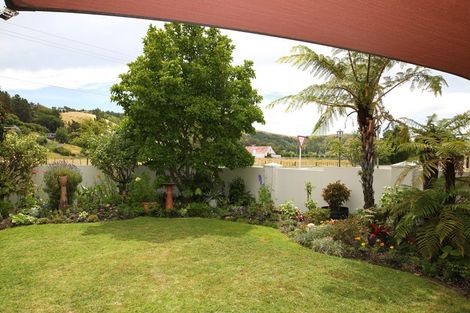 Photo of property in 2 Dules Walk, Taradale, Napier, 4112