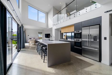 Photo of property in 20 Clifford Close, Leamington, Cambridge, 3432