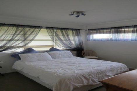 Photo of property in 7 Tauhara Drive, Queenwood, Hamilton, 3210