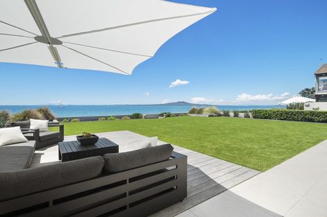 Photo of property in 1/31 Craig Road, Milford, Auckland, 0620