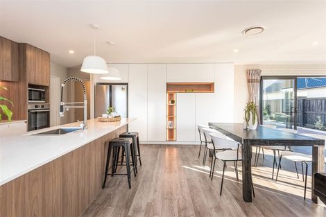 Photo of property in 16 Sorrel Gate, Halswell, Christchurch, 8025