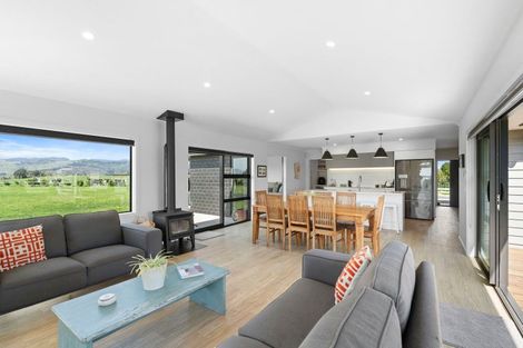 Photo of property in 102 Kukutauaki Road, Koputaroa, Levin, 5575