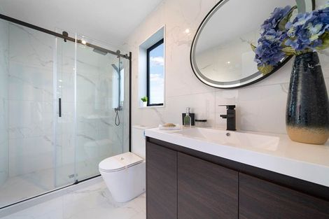 Photo of property in 8b Mason Street, New Lynn, Auckland, 0600