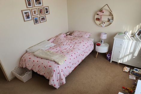 Photo of property in 1 Northwood Close, Woodridge, Wellington, 6037