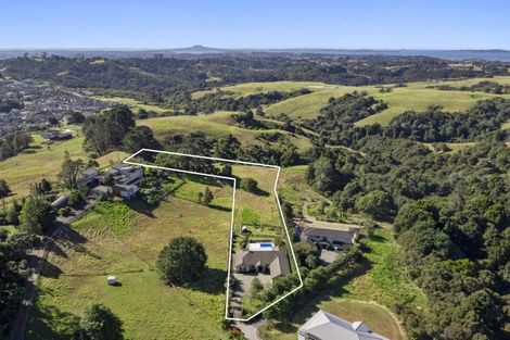 Photo of property in 572 Ormiston Road, Flat Bush, Manurewa, 2576