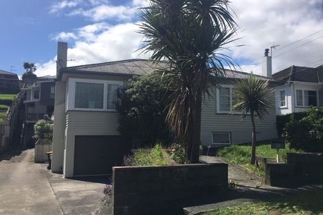 Photo of property in 34 Duncan Street, Tawa, Wellington, 5028