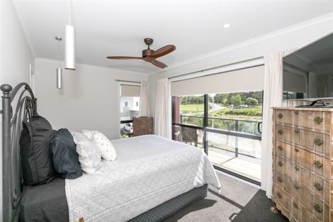 Photo of property in 15 Rebekah Crescent, Flagstaff, Hamilton, 3210