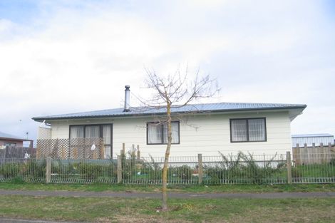 Photo of property in 4 Northlee Place, Flaxmere, Hastings, 4120