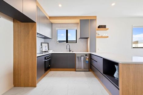 Photo of property in 30 Auranga Drive, Karaka, Papakura, 2113