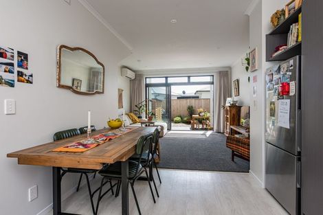 Photo of property in 18 Kauamo Close, Waiwhetu, Lower Hutt, 5010