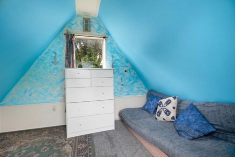 Photo of property in 19 Walton Road, Paraparaumu Beach, Paraparaumu, 5032