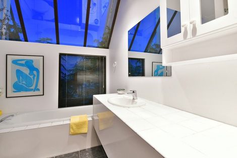 Photo of property in 53 Mckenzie Avenue, Arkles Bay, Whangaparaoa, 0932