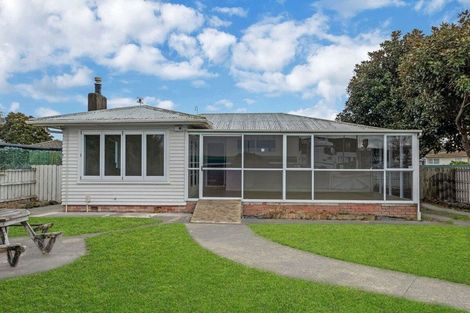 Photo of property in 178 Lincoln Road, Henderson, Auckland, 0610