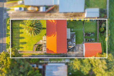 Photo of property in 15 Teoti Street, Paraparaumu Beach, Paraparaumu, 5032