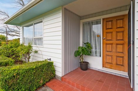 Photo of property in 4 Fairbrother Street, Carterton, 5713